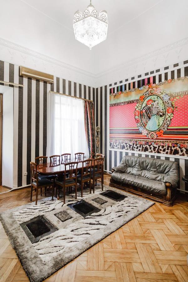 Katerynynska Street 3-Bedrooms Apartment Odesa Exterior foto